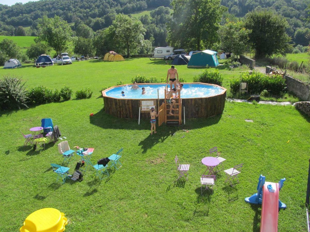 Goute La Vie Panzió Marchamp Kültér fotó