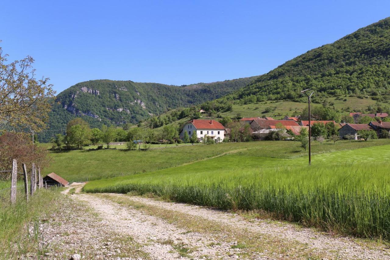 Goute La Vie Panzió Marchamp Kültér fotó